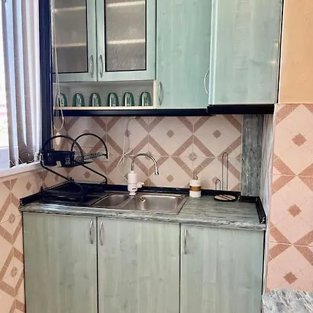 Уютен Апартамент Apartman *