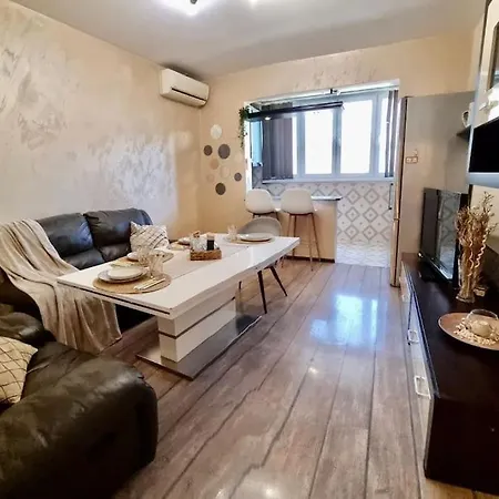 Apartman Уютен Апартамент Sztara Zagora