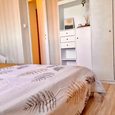 Apartman Уютен Апартамент