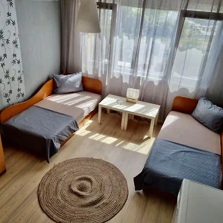 Уютен Апартамент Apartman *